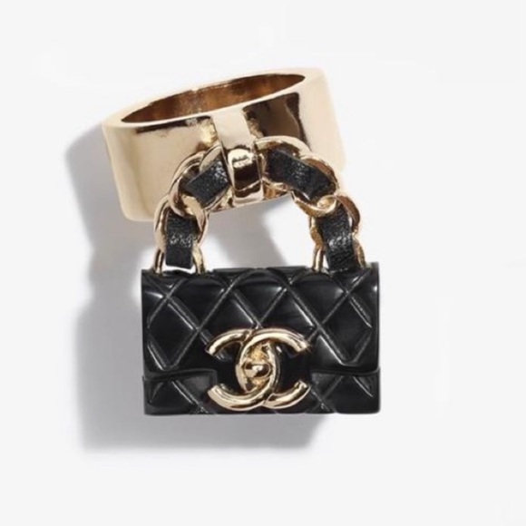 🪴Markdown🪴Chanel flap bag Ring handbag ring black gold flap bag charm ring - Picture 3 of 9